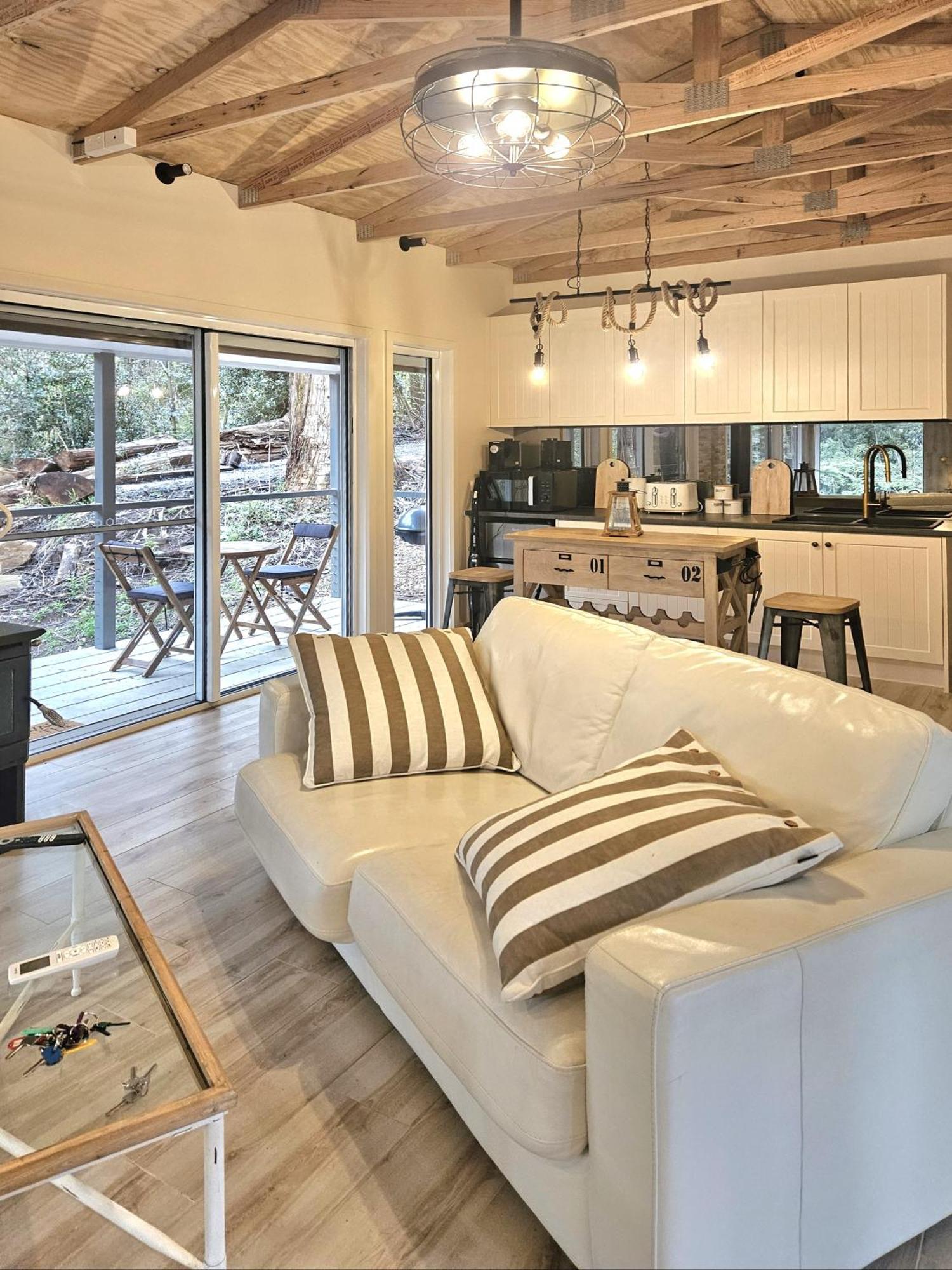The Fernglen Forest Retreat Mount Dandenong Exteriör bild
